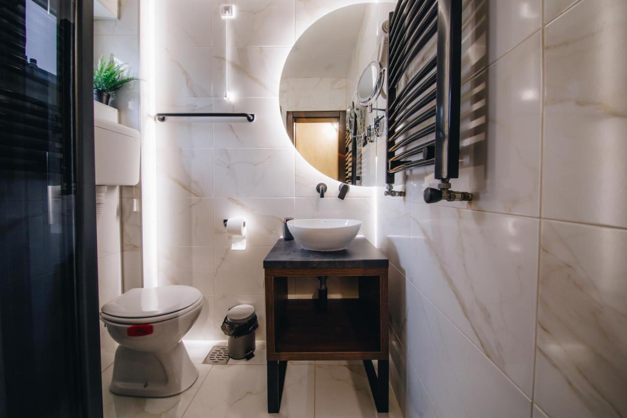Boutique Luxury Apartments Kragujevac Ngoại thất bức ảnh