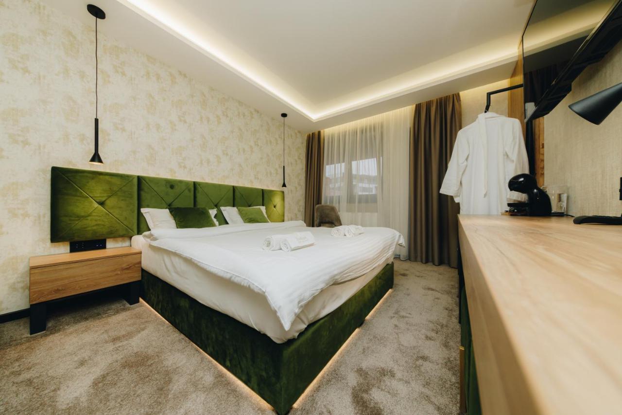 Boutique Luxury Apartments Kragujevac Ngoại thất bức ảnh