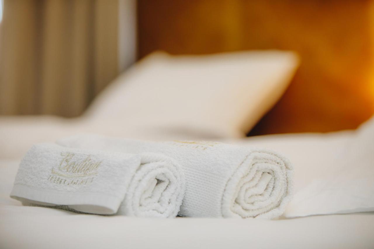 Boutique Luxury Apartments Kragujevac Ngoại thất bức ảnh
