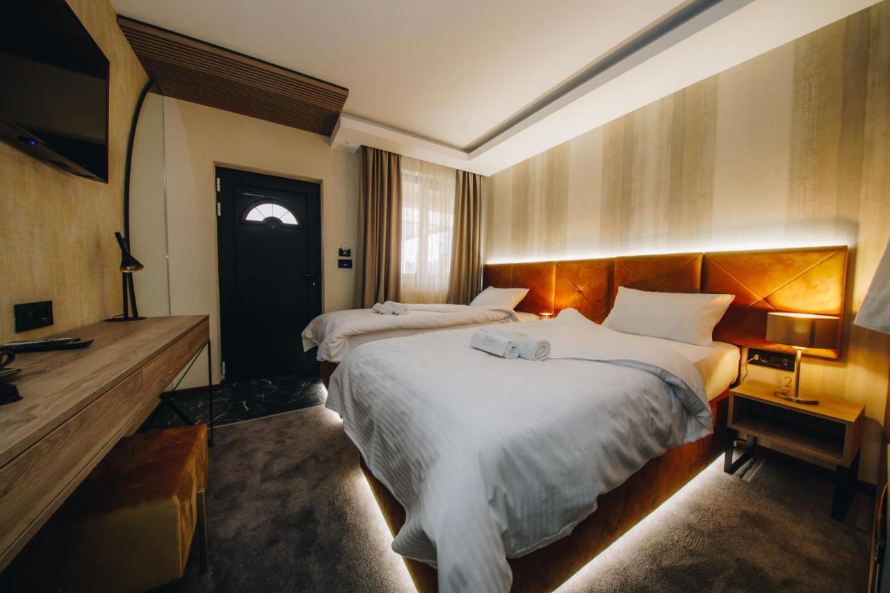 Boutique Luxury Apartments Kragujevac Ngoại thất bức ảnh