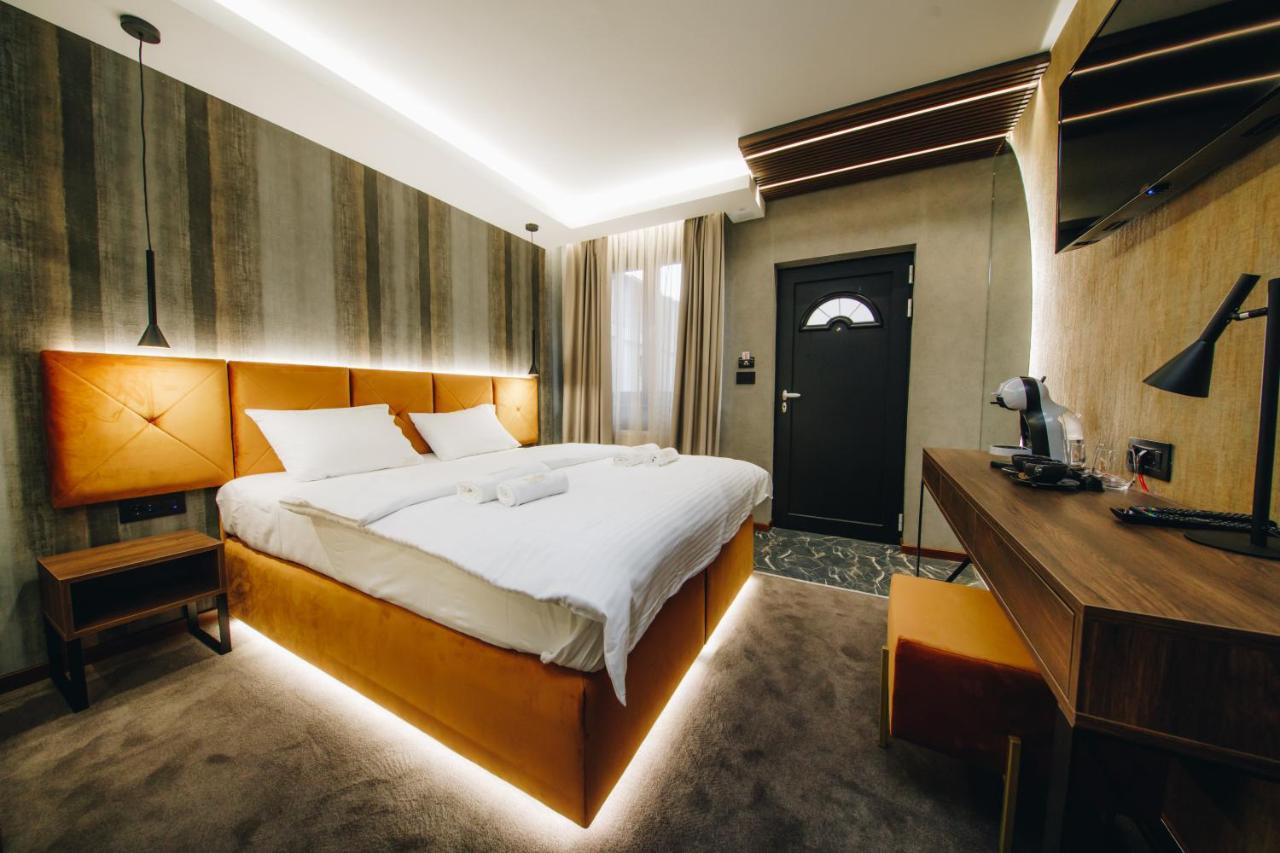 Boutique Luxury Apartments Kragujevac Ngoại thất bức ảnh