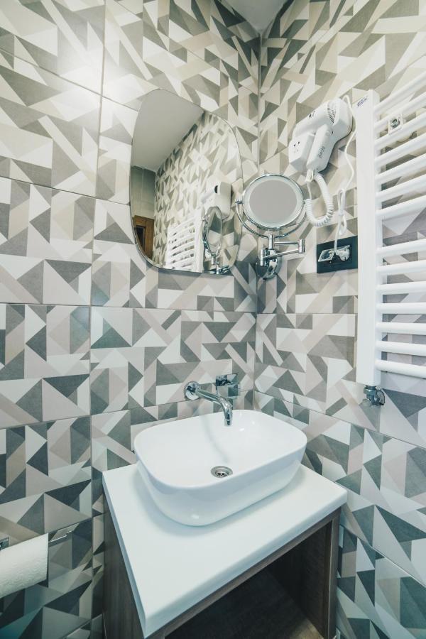 Boutique Luxury Apartments Kragujevac Ngoại thất bức ảnh
